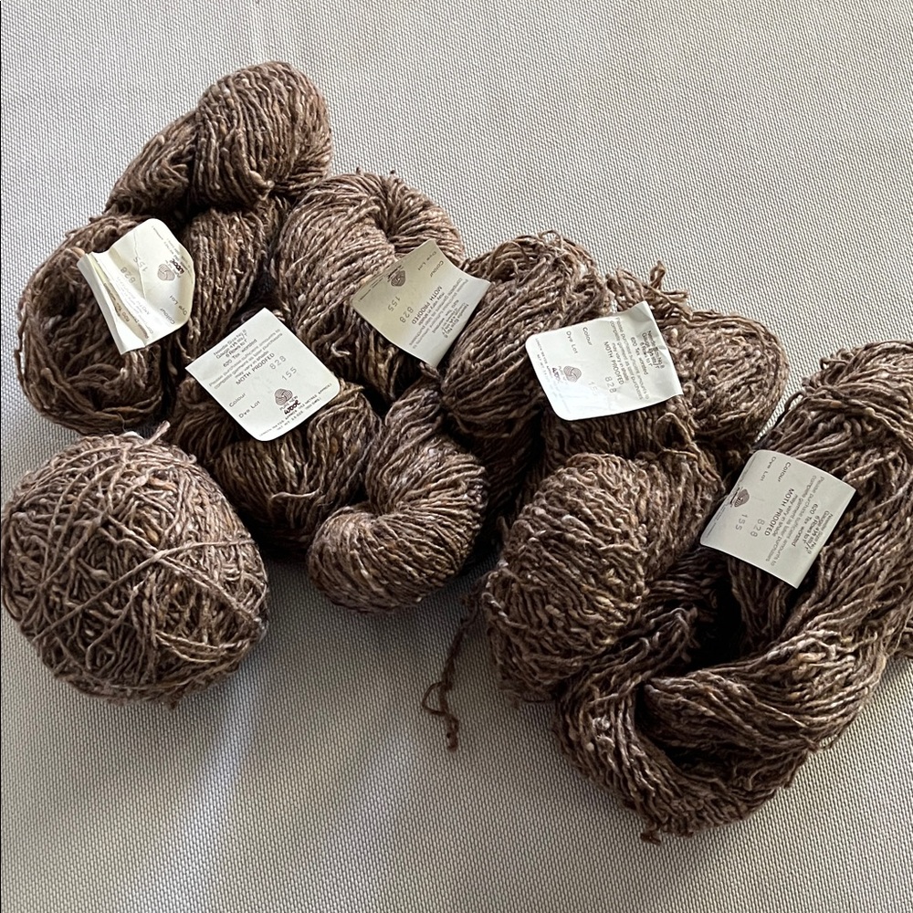 6 skeins Irish Takhi donegal tweed homespun wool yard, rare, vintage, pure wool